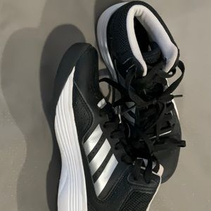 Kids sneakers